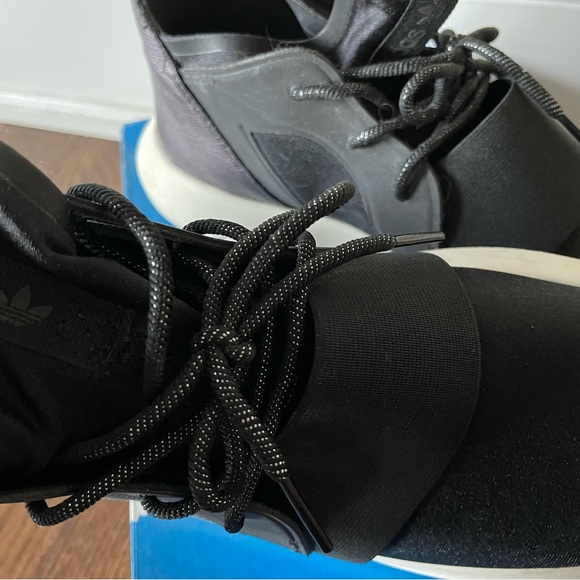 Adidas Tubular Defiant Sneakers - Picture 6 of 13